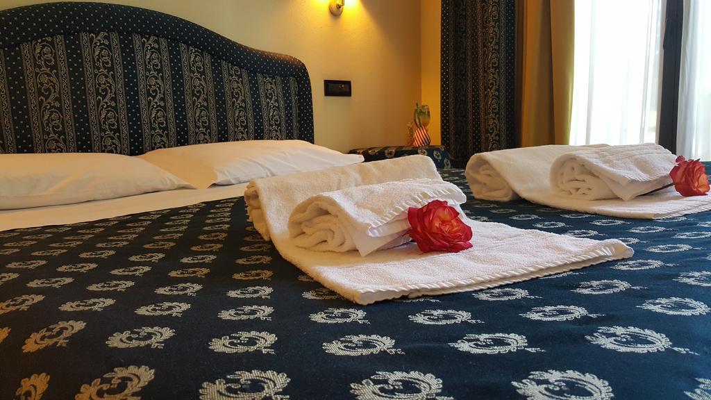 Yachting Mistral 3* Sirmione
