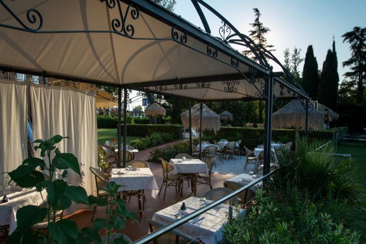 Hotel Yachting Mistral Sirmione